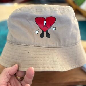 Bucket Hat Bad Bunny Beige Verano Sin Ti